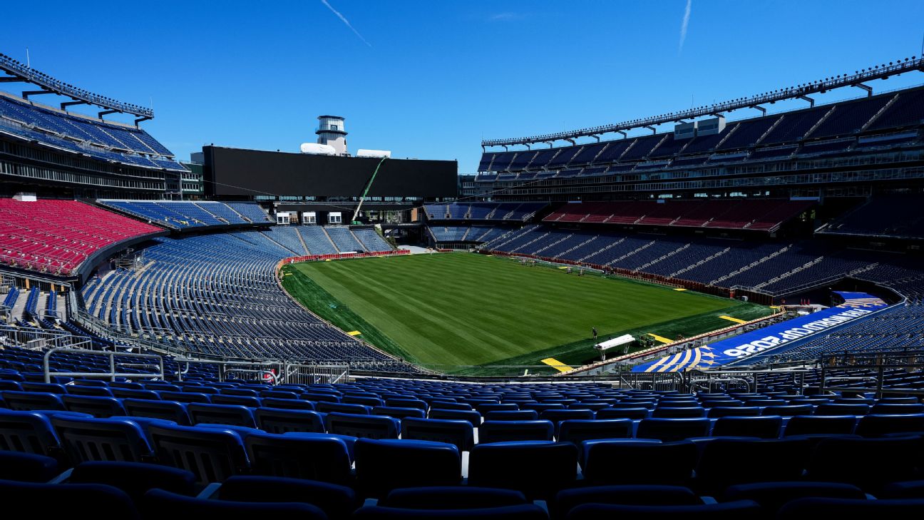 NFL球场变世界杯草皮：11座美式橄榄球场大改造